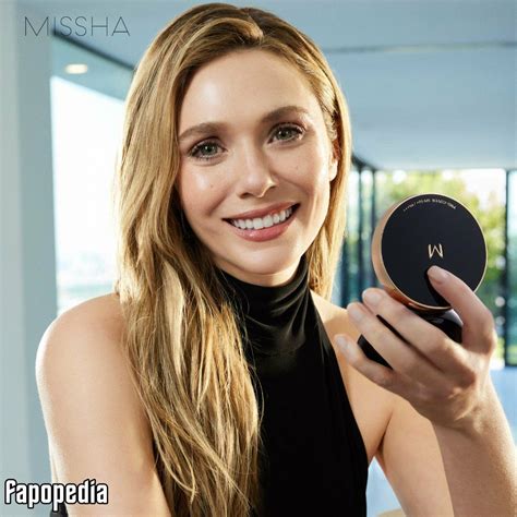 Elizabeth Olsen Nude Porn GIFs 